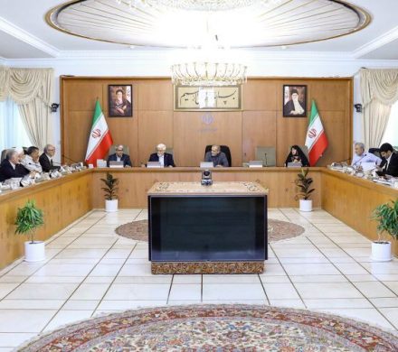 افتتحاح ماهانه یک طرح بزرگ نفتی از ابتدای خرداد تا پایان سال
