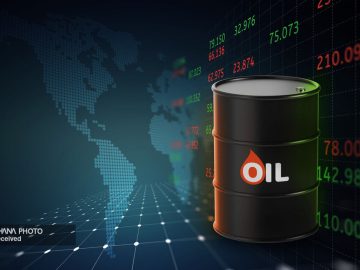 کاهش خفیف قیمت نفت تحت تاثیر تحولات آلاسکا