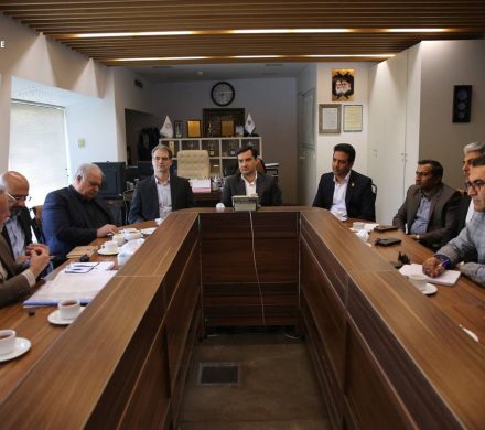 📌مدیرعامل بورس انرژی ایران در جریان بازدید از نیروگاه شهید منتظری اصفهان تاکید کرد:ضرورت اصلاح ساختار قیمت‌گذاری برق و توسعه بازارهای رقابتی