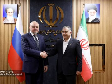 📌وزیر نفت ایران با وزیر انرژی روسیه دیدار و گفت‌وگو کرد