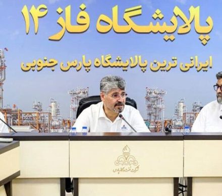 📌تداوم فعالیت‌های بازسازی پالایشگاه فاز ۱۴ در جنگ رمضان