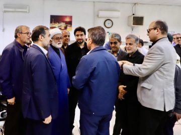 📌 بازدید رئیس کمیسیون انرژی مجلس از پتروشیمی خارک و پایانههای نفتی