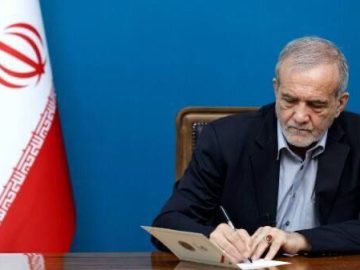 📌تلاشگران صنعت نفت با ازخودگذشتگی مانع توقف چرخه اقتصاد ملی شدند