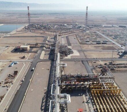 📌تأمین ۳۰۰ مگاوات برق خوزستان به همت شرکت نفت و گاز اروندان