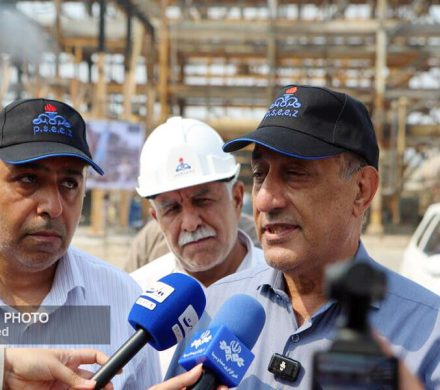 📌ارائه گزارش فعالیتهای بازسازی پالایشگاههای پارس جنوبی به معاون رئیسجمهوری